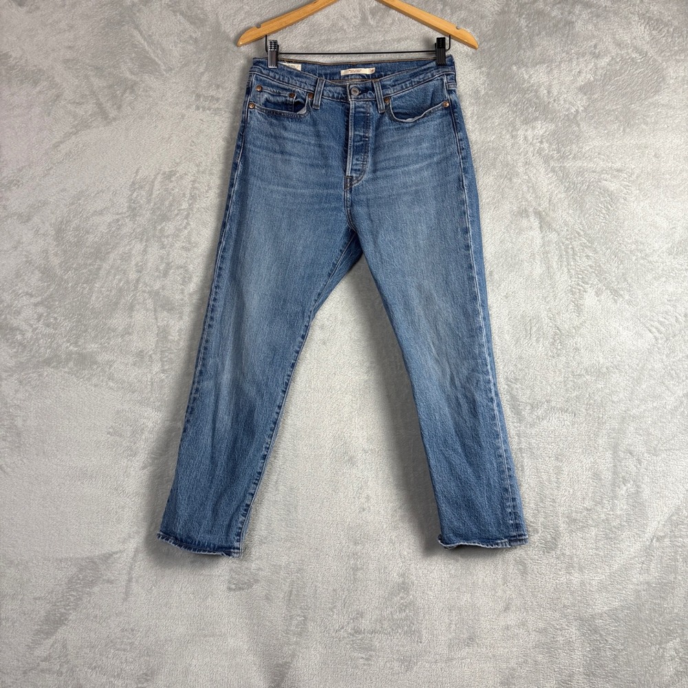 Levis Wedgie Straight Jeans Medium Wash Blue Button Fly 34964-0073 Womens 29